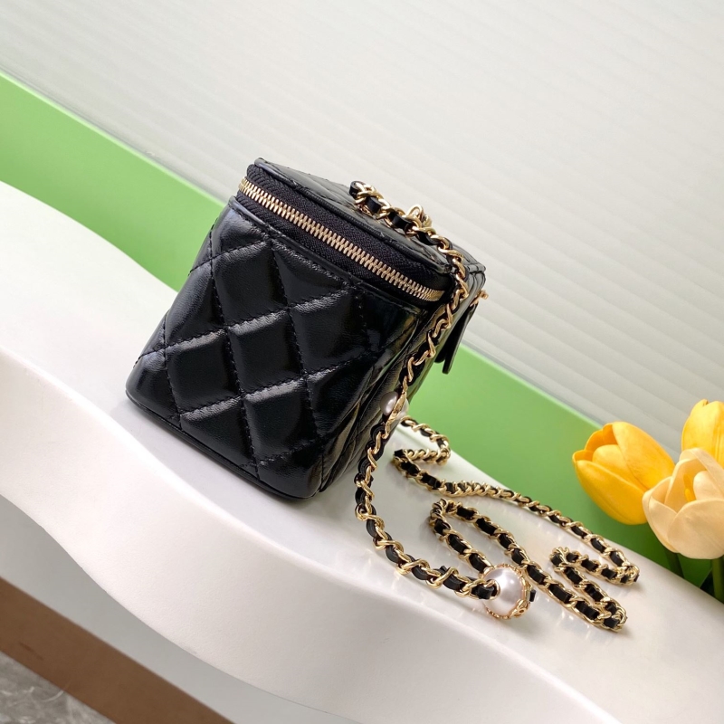 Ch**el cosmetic bags